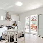 בית נופש 3 Bedroom Gorgeous In